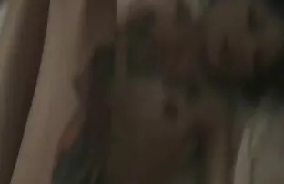 XXX sexy բուժքույր Ռոբերտ Անիմե սեքս տեսանյութեր Gemma rubs նրան stroking անդամ խոզանակներ ձեռնոցներ.